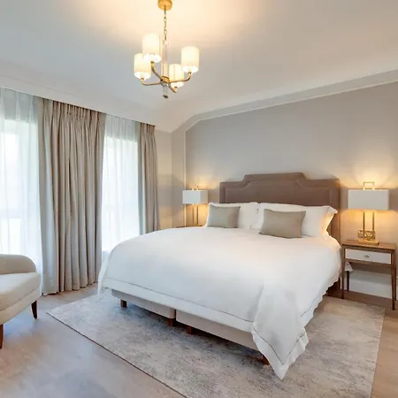 The At Glenlo Abbey And Estate Apartman *